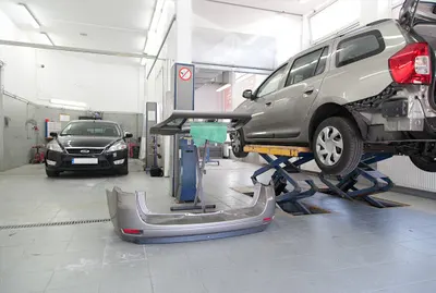 AUTORYZOWANY SALON S-PLUS POZNAŃ